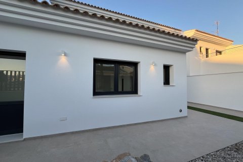 Villa till salu San Pedro del Pinatar, Murcia, Spanien 3 sovrum, 145 kvm. Nr. 135179 - foto 4