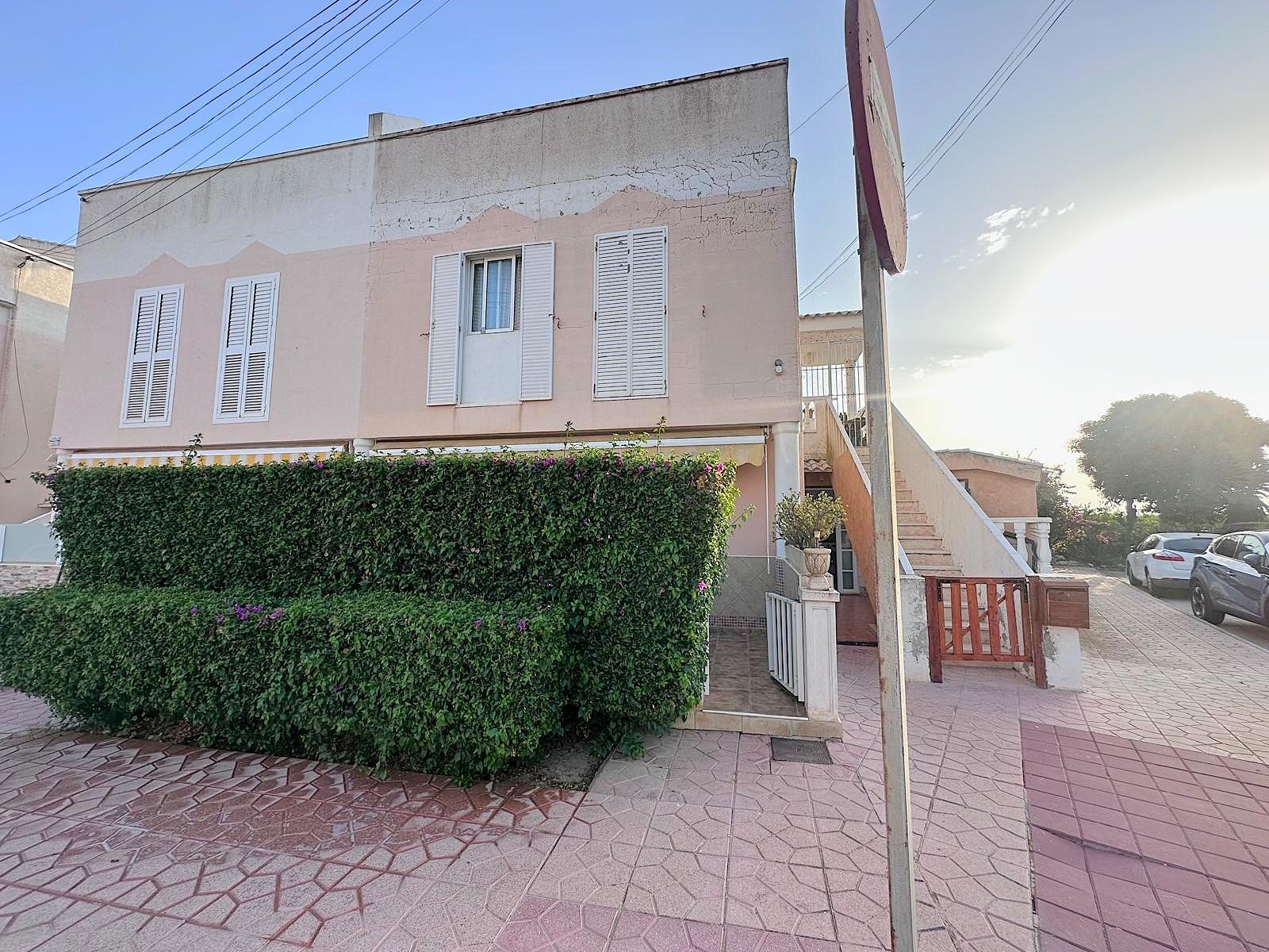 House in Guardamar del Segura, Alicante, Spain 1 bedroom, 63 sq.m. No. 193001