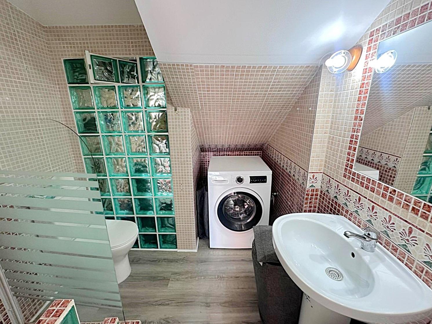 House in Guardamar del Segura, Alicante, Spain 1 bedroom, 63 sq.m. No. 193001