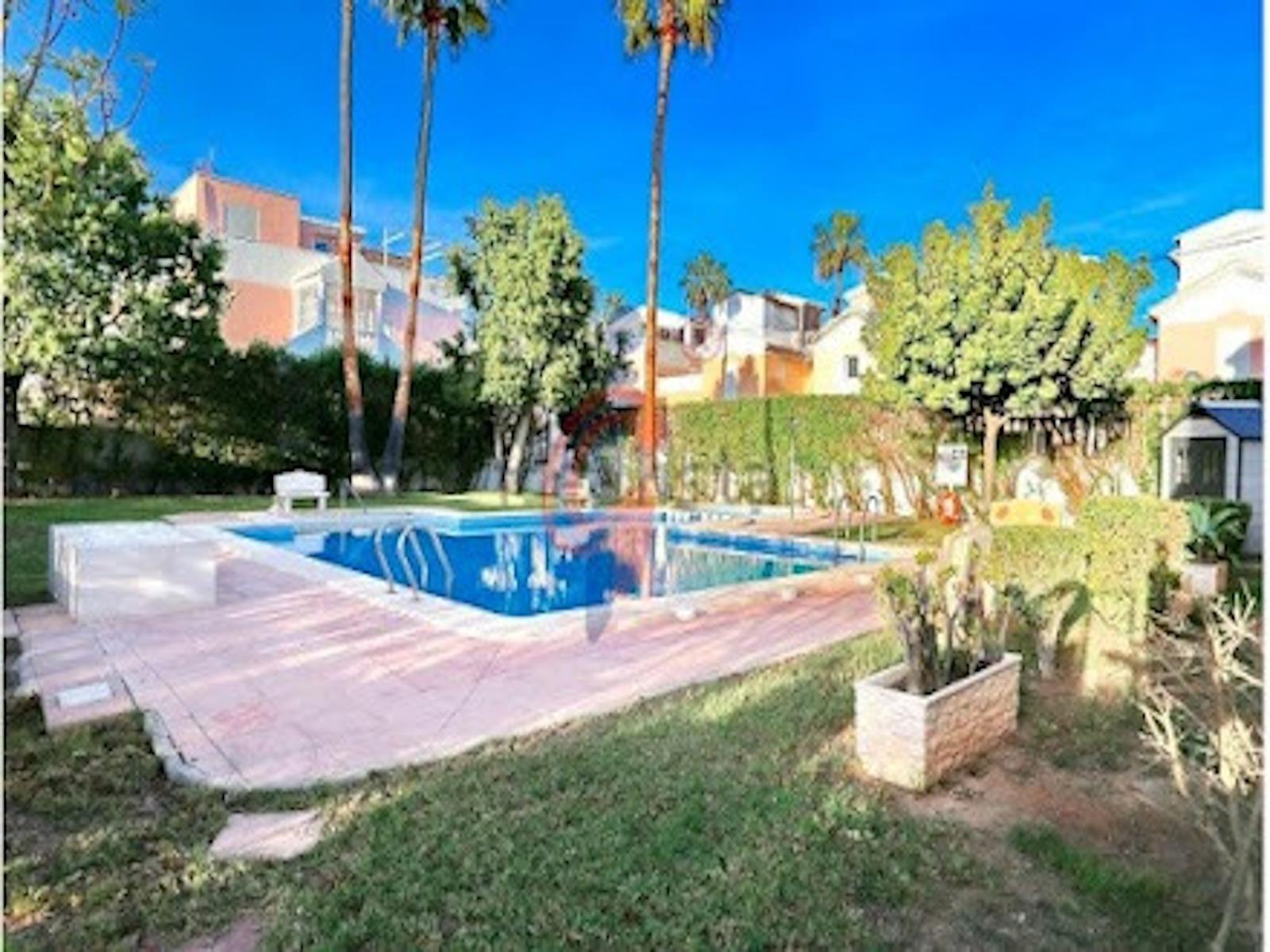 House in Guardamar del Segura, Alicante, Spain 1 bedroom, 63 sq.m. No. 193001