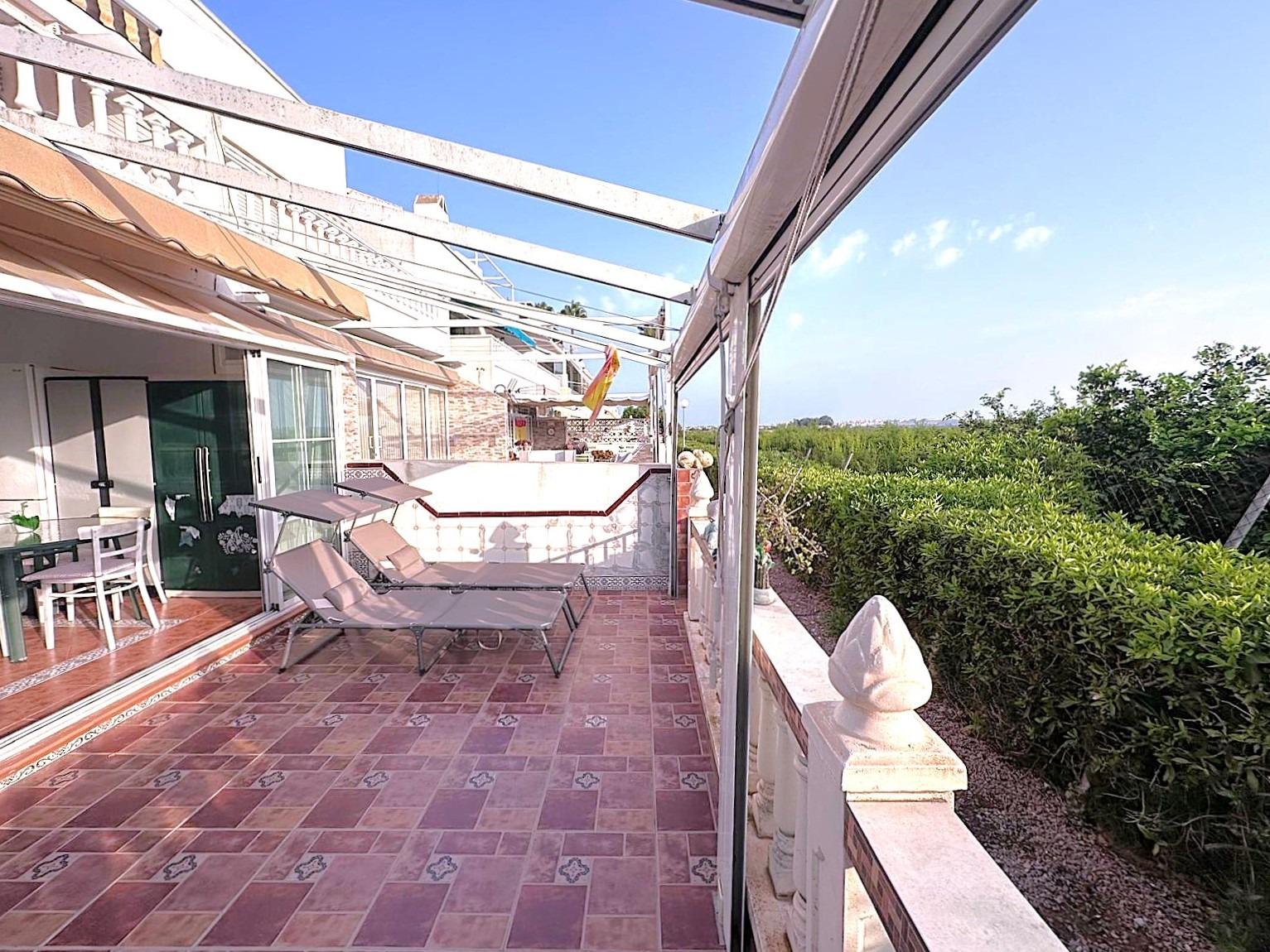 House in Guardamar del Segura, Alicante, Spain 1 bedroom, 63 sq.m. No. 193001