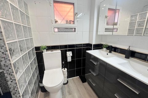 House zum Verkauf in Guardamar del Segura, Alicante, Spanien 1 Schlafzimmer, 63 m2 Nr. 193001 - Foto 13