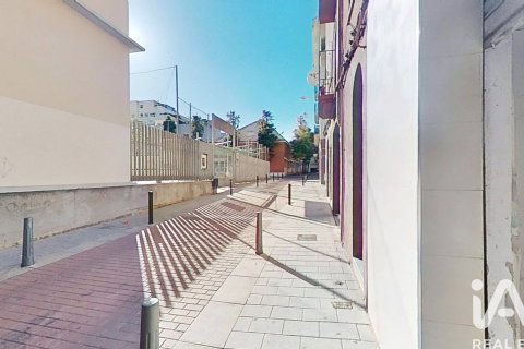 Commercial property for sale in Reus, Tarragona, Spain 5 bedrooms, 105 sq.m. No. 184694 - photo 2