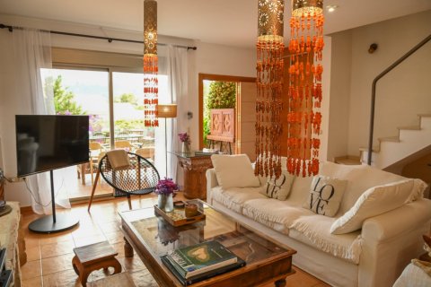 Bungalow w Calpe, Alicante, Hiszpania 3 sypialnie, 290 mkw. nr 187460 – zdjęcie 5