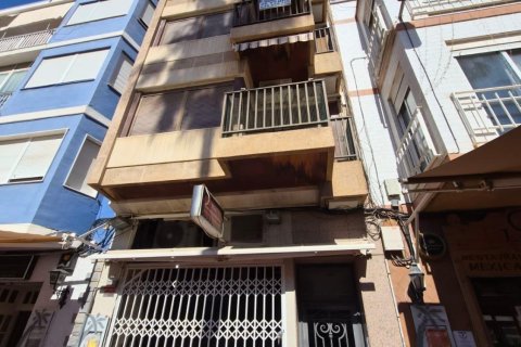 Продажа квартиры в Торревьеха, Аликанте, Испания 3 спальни, 100м2 №179422 - фото 19
