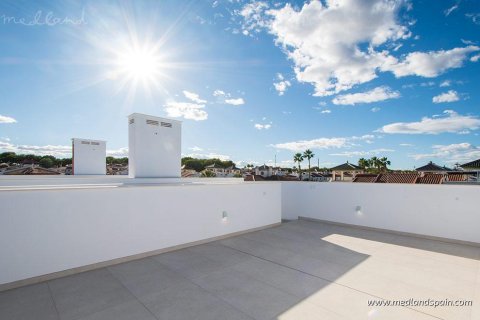 Villa for sale Mil Palmeras, Alicante, Spain 3 bedrooms, 131.5 sq.m. No. 63978 - photo 15