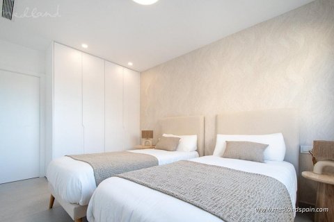 Villa for sale Mil Palmeras, Alicante, Spain 3 bedrooms, 131.5 sq.m. No. 63978 - photo 10