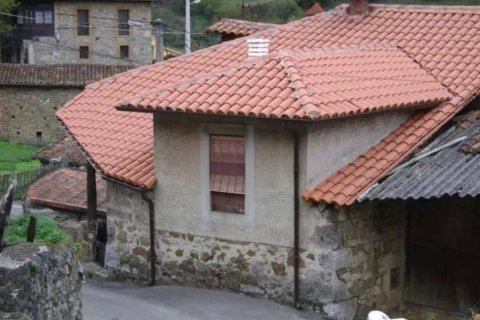 Villa for sale in Oviedo, Asturias, Spain 71 sq.m. No. 182958 - photo 2