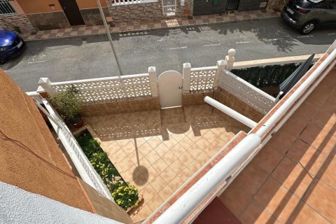 Ático en venta en Torrevieja, Alicante, España 2 dormitorios, 72 m2 No. 182959 - foto 7