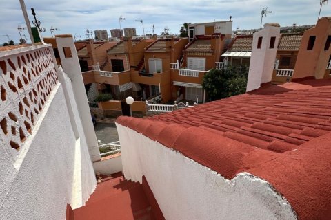 Ático en venta en Torrevieja, Alicante, España 2 dormitorios, 72 m2 No. 182959 - foto 4