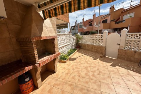Ático en venta en Torrevieja, Alicante, España 2 dormitorios, 72 m2 No. 182959 - foto 10