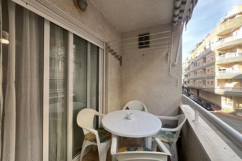 Apartament w Torrevieja, Alicante, Hiszpania 2 sypialnie, 63 mkw. nr 182960 – zdjęcie 21