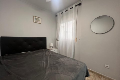 Apartament w Torrevieja, Alicante, Hiszpania 2 sypialnie, 63 mkw. nr 182960 – zdjęcie 11