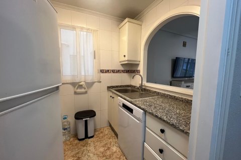 Apartament w Torrevieja, Alicante, Hiszpania 2 sypialnie, 63 mkw. nr 182960 – zdjęcie 5