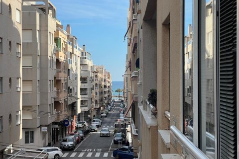 Apartament w Torrevieja, Alicante, Hiszpania 2 sypialnie, 63 mkw. nr 182960 – zdjęcie 24