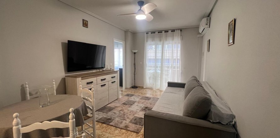 Apartament w Torrevieja, Alicante, Hiszpania 2 sypialnie, 63 mkw. nr 182960
