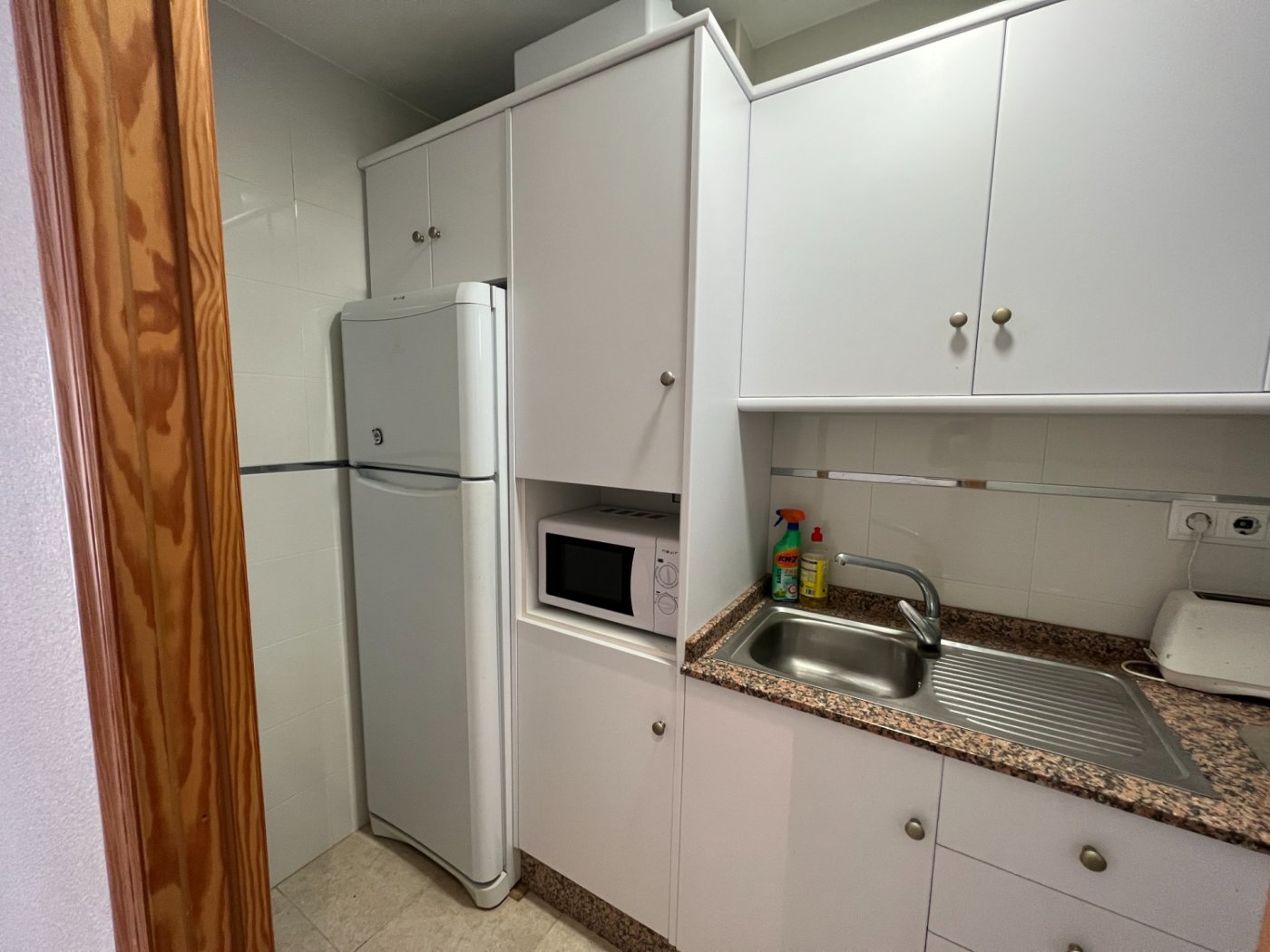 Apartment in Benidorm, Alicante, Spain 3 bedrooms,  No. 183548
