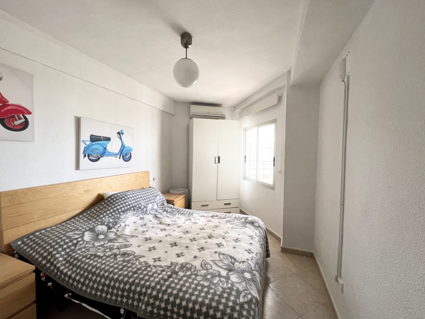 Apartment in Benidorm, Alicante, Spain 3 bedrooms,  No. 183548