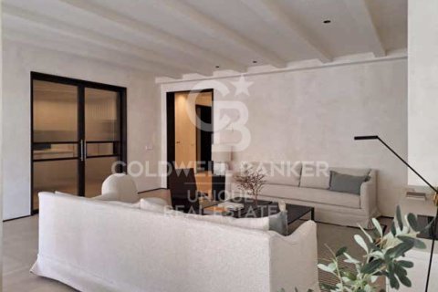 Продажа квартиры в Мадрид, Испания 4 спальни, 326м2 №158506 - фото 3