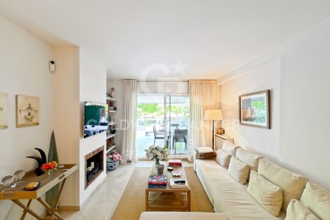 Huoneisto myytävänä Sitges, Barcelona, Espanja, 3 makuuhuonetta, 130 m2 No. 158502 - kuva 5