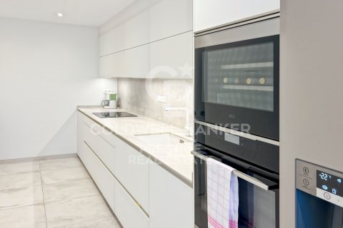 Huoneisto myytävänä Sitges, Barcelona, Espanja, 3 makuuhuonetta, 130 m2 No. 158502 - kuva 13
