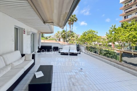 Huoneisto myytävänä Sitges, Barcelona, Espanja, 3 makuuhuonetta, 130 m2 No. 158502 - kuva 3