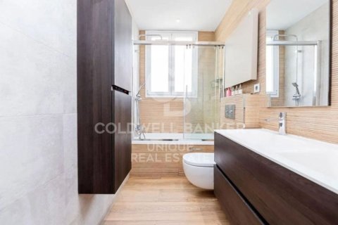 Продажа квартиры в Мадрид, Испания 3 спальни, 115м2 №158503 - фото 14