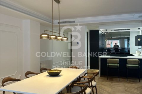 Apartment à vendre à Madrid, Espagne, 4 chambres, 250 m2 No. 158504 - photo 8