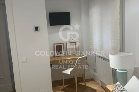 Продажа квартиры в Мадрид, Испания 4 спальни, 250м2 №158504 - фото 9