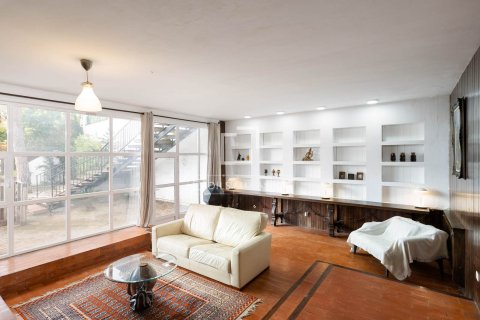 Villa for sale in Arenys de Mar, Barcelona, Spain 7 bedrooms, 493 sq.m. No. 161425 - photo 23