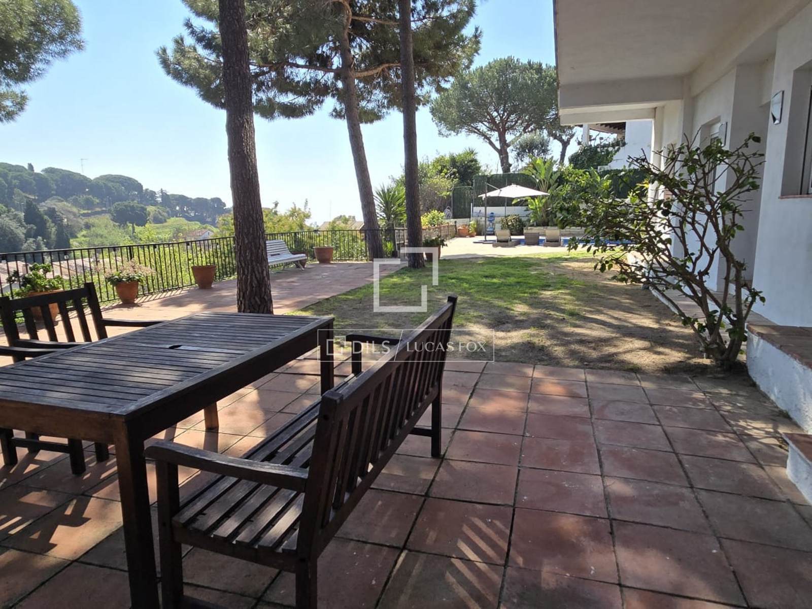 Huvila Arenys de Mar, Barcelona, Espanja 7 makuuhuonetta, 493 m2 No. 161425