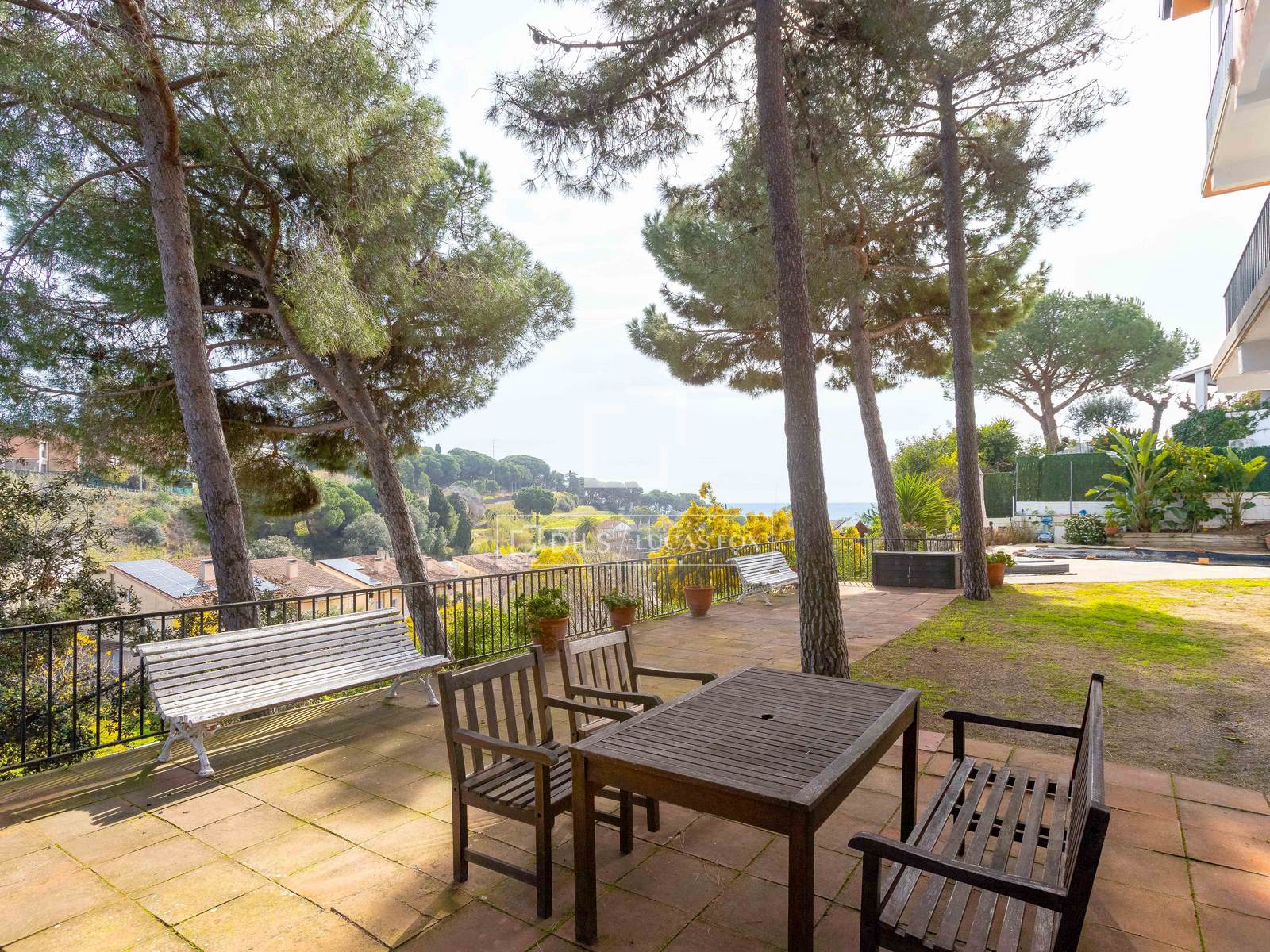 Huvila Arenys de Mar, Barcelona, Espanja 7 makuuhuonetta, 493 m2 No. 161425