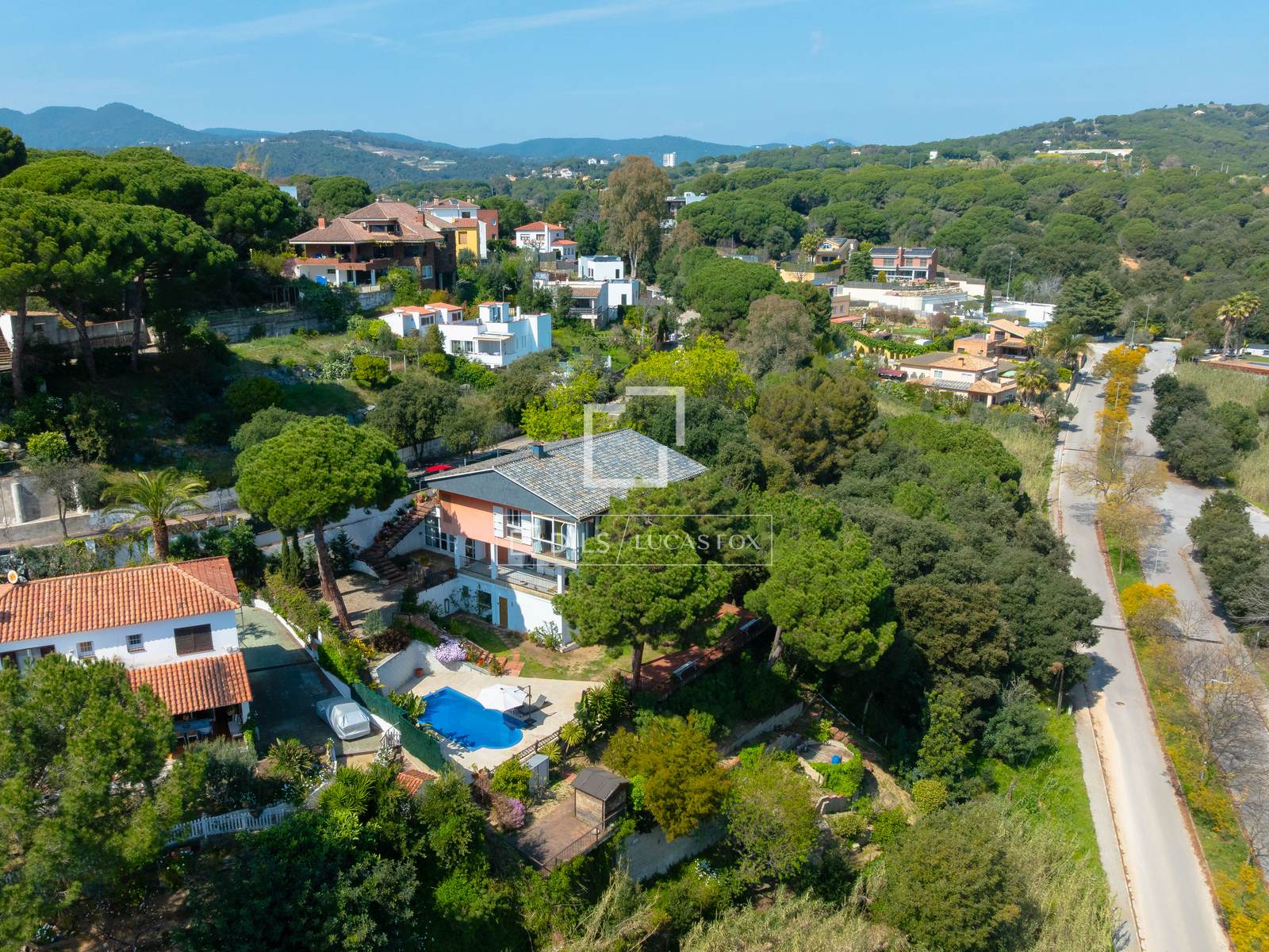 Huvila Arenys de Mar, Barcelona, Espanja 7 makuuhuonetta, 493 m2 No. 161425