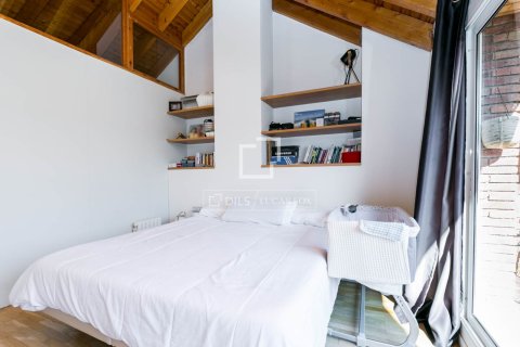 Villa for sale in Sant Cugat Del Valles, Barcelona, Spain 4 bedrooms, 280 sq.m. No. 161424 - photo 25