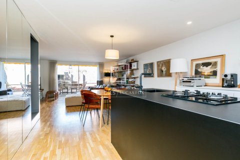 Villa for sale in Sant Cugat Del Valles, Barcelona, Spain 4 bedrooms, 280 sq.m. No. 161424 - photo 6