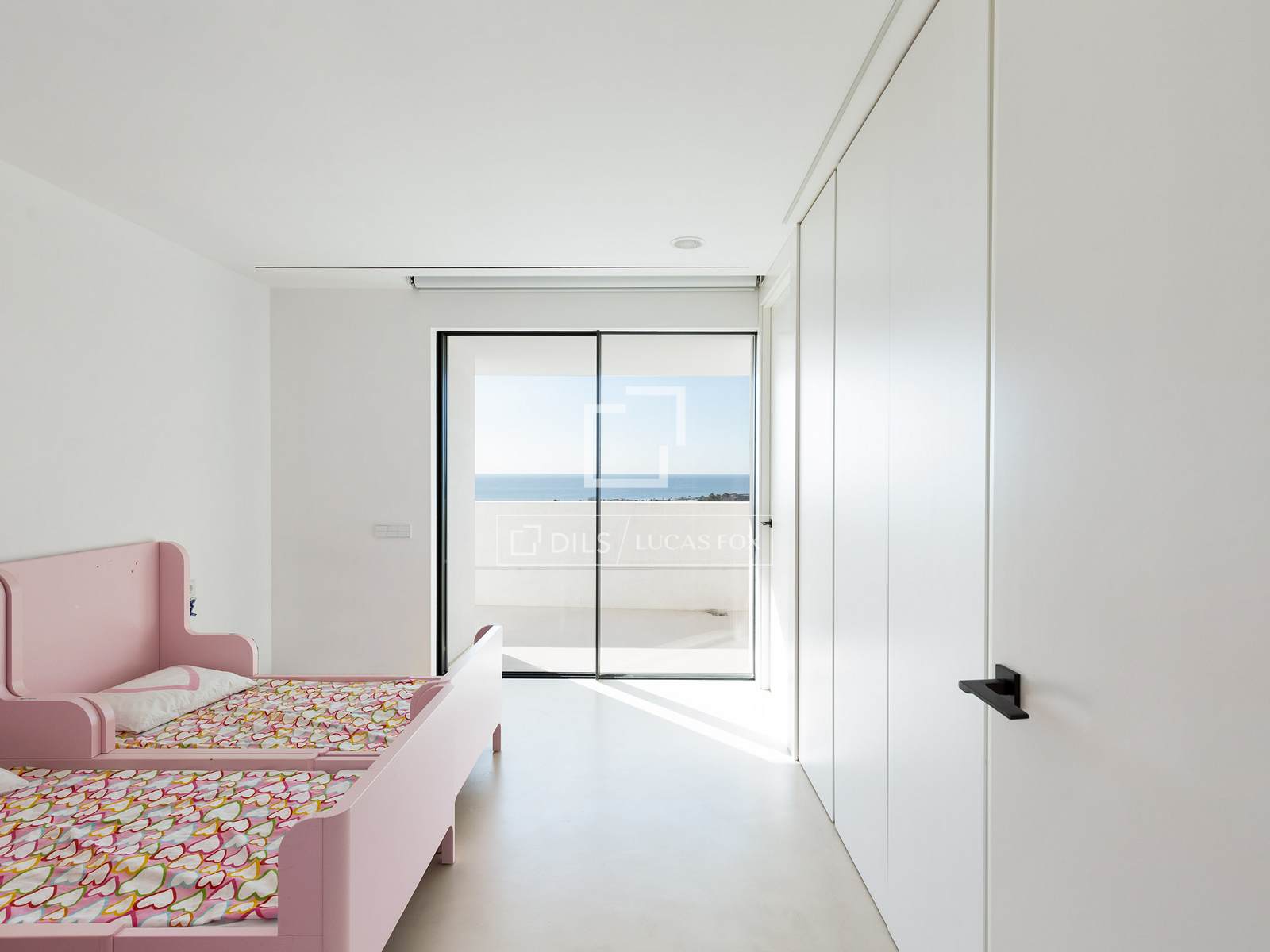 Villa in Castelldefels, Barcelona, Spain 6 bedrooms, 740 sq.m. No. 161426