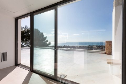 Villa for sale in Castelldefels, Barcelona, Spain 6 bedrooms, 740 sq.m. No. 161426 - photo 11