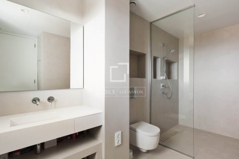 Villa for sale in Castelldefels, Barcelona, Spain 6 bedrooms, 740 sq.m. No. 161426 - photo 15