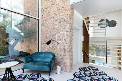 Villa for sale in Castelldefels, Barcelona, Spain 6 bedrooms, 740 sq.m. No. 161426 - photo 9