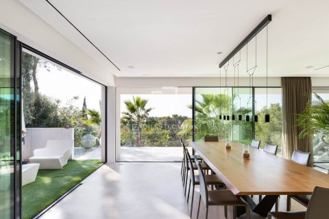 Villa for sale in Castelldefels, Barcelona, Spain 6 bedrooms, 740 sq.m. No. 161426 - photo 4