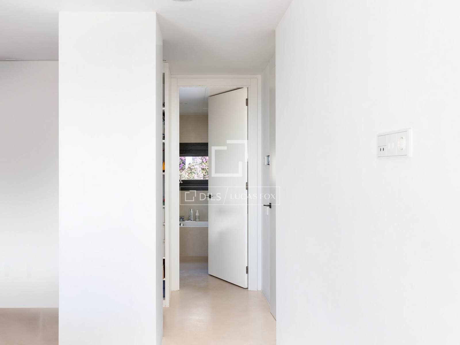 Villa in Castelldefels, Barcelona, Spain 6 bedrooms, 740 sq.m. No. 161426