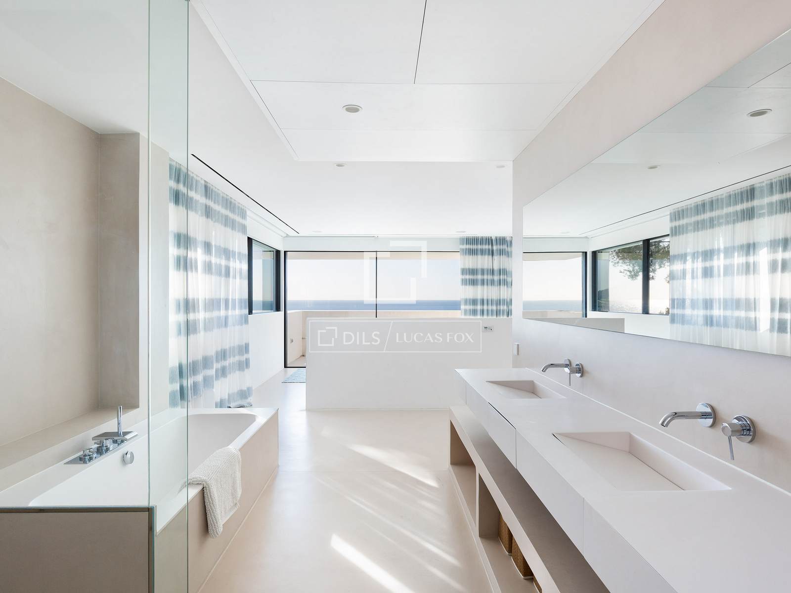 Villa in Castelldefels, Barcelona, Spain 6 bedrooms, 740 sq.m. No. 161426