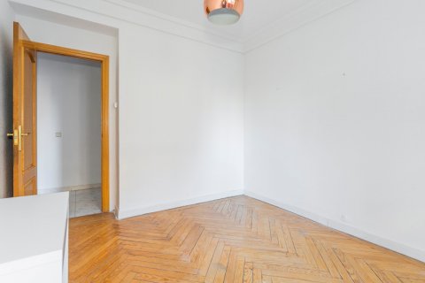 Appartamento in vendita Madrid, Spagna 4 camere da letto, 144 mq. N° 107348 - foto 19