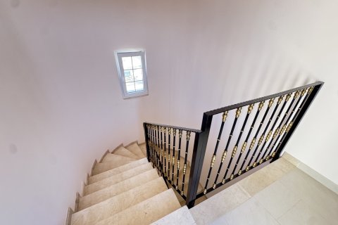 Villa for sale in Cabo Roig, Alicante, Spain 4 bedrooms, 230 sq.m. No. 146391 - photo 10