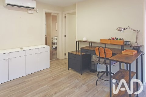 Apartment à vendre à Barcelona, Espagne, 1 chambre, 57 m2 No. 187863 - photo 5