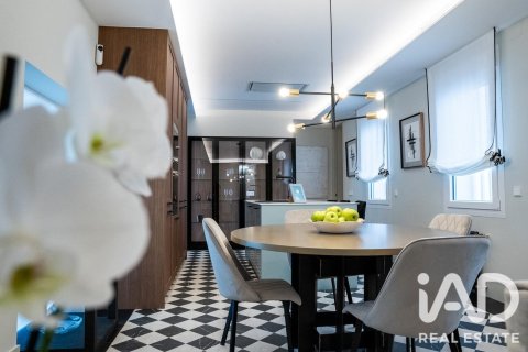 Продажа квартиры в Мадрид, Испания 2 спальни, 122м2 №187869 - фото 3