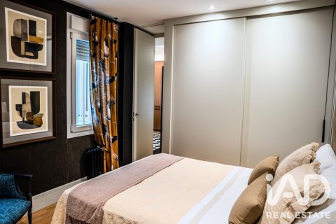 Продажа квартиры в Мадрид, Испания 2 спальни, 122м2 №187869 - фото 9