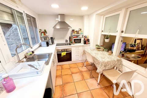 Apartment à vendre à Barcelona, Espagne, 55 m2 No. 187864 - photo 7