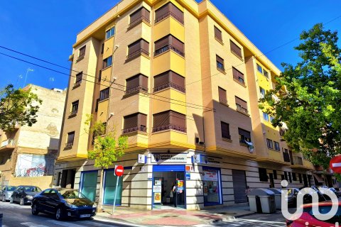 Apartament w Elche, Alicante, Hiszpania 1 sypialnia, nr 185595 – zdjęcie 10