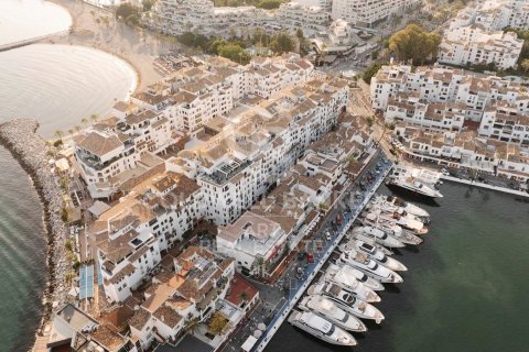 Duplex in vendita a Marbella, Malaga, Spagna 3 camere da letto, 275 mq. N° 157866 - foto 19
